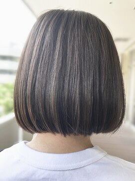 ヴィコロ(vicolo) コンパクトボブ