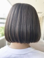 ヴィコロ(vicolo) コンパクトボブ