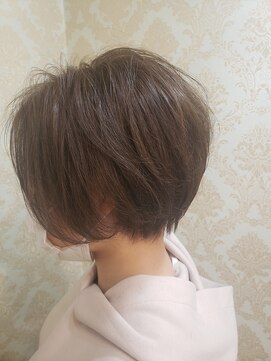 ティンク(Tink) アレンジ簡単ふわふわショートボブ♪