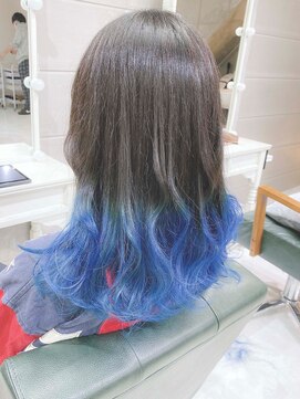 デイズ(days) 毛先ブルーカラー　原宿デザインカラー