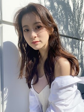 モイシェン(mauschen) 韓国ミディアムロングヘア