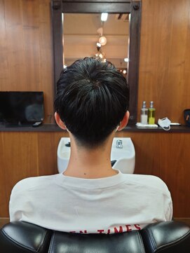 ヘアーサロン リバース(Hair Salon Rebirth) ツーブロック