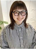 【三ツ井】オン眉ワイドバング ぱつんと外はね ブラウンベージュ