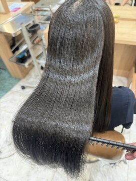 アテナ(ATENA) 髪質改善トリートメント【中嶋翔也】