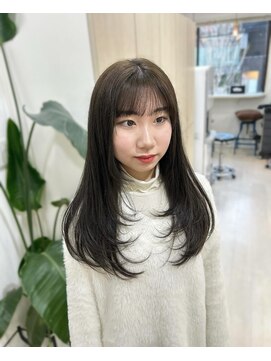 アイズ 横浜(IS) 【JUNKI指名】レイヤーカット/オリーブグレージュ