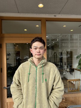 ラブハーツアンドビー マツヤマ(luve heart's And Be matsuyama) スパイキーショートパーマツイストスパイラルパーマビジネスヘア