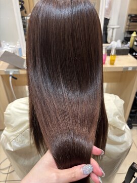 アッシュ 中目黒店(Ash) プレミアム縮毛矯正！