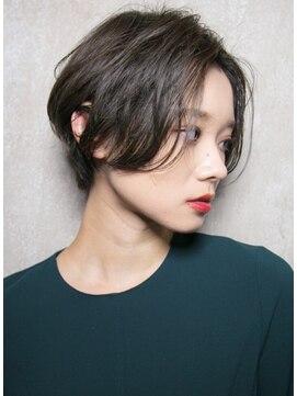 リリアン 青山(relian) ショートボブ