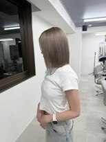 レアル 心斎橋 大阪(REAL)&nbsp;ミルクティーベージュ/ブリーチ/ダブルカラー/ベージュ/心斎橋