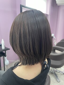 アヴァンス 難波店(AVANCE.) 重く見せないレイヤーボブスタイル