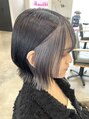 シェル 津山の手店(shel)&nbsp;イヤリングカラーボブ、インナーカラーで作るグレーカラー◎