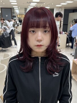 シャルムバイケンジ(Charm.by KENJE) レイヤー/レイヤーカット/ウルフ/ウルフカット/顔周りカット