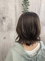 ヘアーメイク フィール ルア(FEEL Lua)&nbsp;白髪ぼかしハイライト