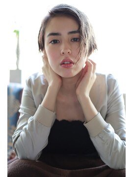 マイティ バイ エイチ(mighty by H) 【mighty hair】 外国人風＊透明感で魅せる冬 ＊[052-262-4162]