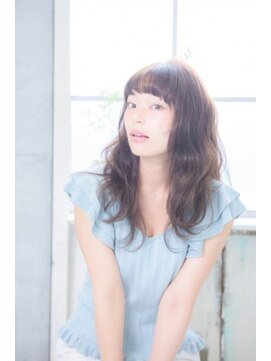 コム(com by neolive) 愛されロング