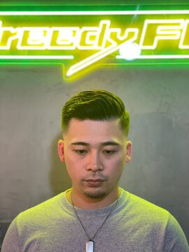 グリーディーフォックス 代々木(Greedy FOX) 韓国マッシュ/センタ-パ-ト/ツイストスパイラル/スキンフェード