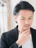 サイドの刈上げがポイント!暗髪フェードカットE戸田公園