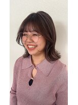 O&nbsp;小顔大人可愛い外ハネシルキーベージュミディ20代30代40代