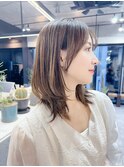 ☆顔周りレイヤーシースルーバング大人くびれミディアム