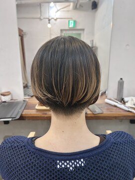 ファルベ(Farbe) 刈り上げxハンサムショート