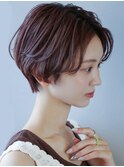 ピンクベージュ 前髪なし マッシュショート
