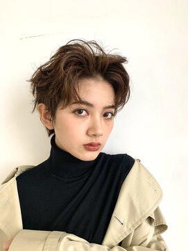 アイワナゴーホーム コンセント(I WANNA GO HOME CONCENT) 無造作にセンターパート