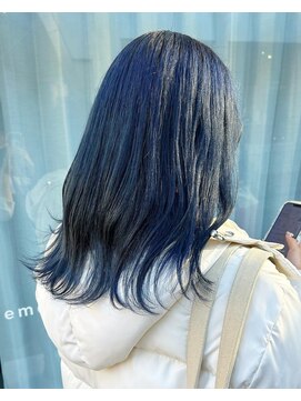 ガーデン ジングウマエ(GARDEN jingumae) ブルージュのダブルカラー