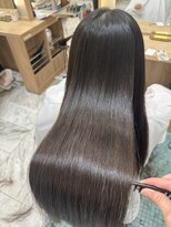 アテナ(ATENA) 乾かすだけでまとまる髪質改善ストレート【中嶋翔也】