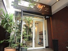 ワイズ (Hair Studio Y'z)