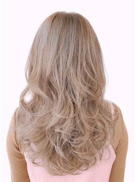 ダマーニ 表参道(DAMANI) グレージュ×フォギーベージュ　デザインカラー【表参道】