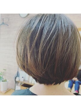 テス(tes) ボブスタイル