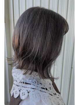 ノイ(neu) ブリーチ必須！クリーミーグレージュ【静岡/髪質改善】