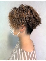 ヴァーブ(VAAB)&nbsp;束感ツイストピンパーマ