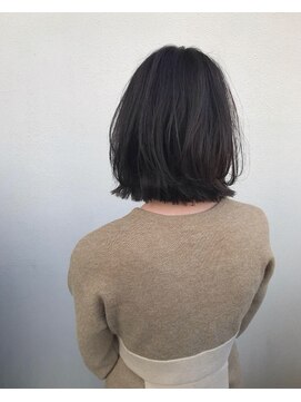 エミュー ラ ピエス(emu la piece) シンプルおしゃれ！ぱつっとボブ/キレイめカジュアル/うる艶髪