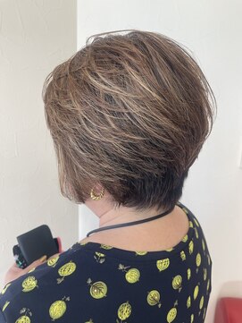 ジャストビューティサンク 上大岡(Just Beauty CiNQ) 大人かっこいい30代40代50代ハイライトくびれショート