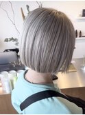 ブリーチ必須のホワイトシルバー!