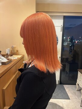 ルシュカイチマルニ(Rasca102) Rasca◇オレンジベージュ　オレンジカラー　ブリーチオンカラー