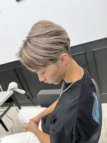 メンズラピス 栄店(Men's Lapis)&nbsp;メンズバレイヤージュセンターパートミルクティーベージュ