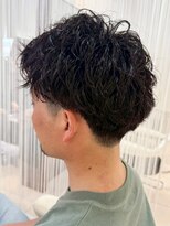 トゥルートラスト オムオム 甲府和戸(True Trust HOMME HOMME)&nbsp;メンズ ”今が旬”おしゃれな大人の爽やかメンズパーマ