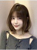 くびレイヤーボブルフネビージュ小顔ワンレンこなれミディ