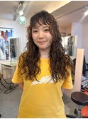 ロングの細かめスパイラルパーマ