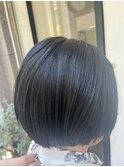 30代20代ショートボブミニボブレイヤー前髪あり丸みボブ黒髪暗髪