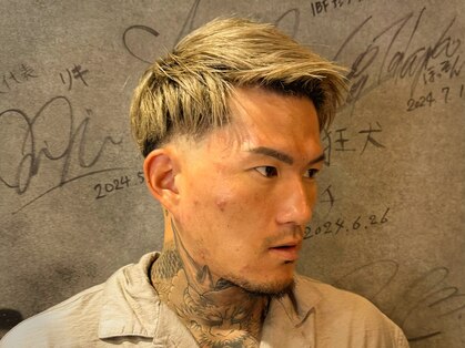 ビート バーバーショップ 大阪駅前第3ビル店(BEET BARBERSHOP)の写真