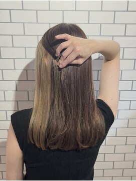 ノエル(noele) イヤリングカラー/ミルクティーベージュ×ベージュ