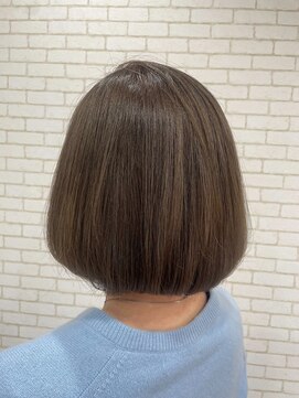 ブルーミー(BLOOMY) イルミナカラー、髪質改善