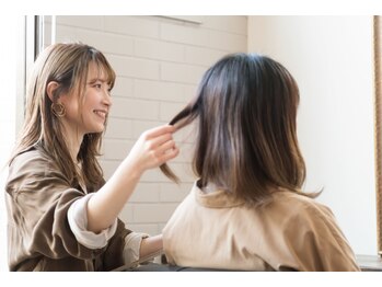 ヒーリングサロンカーサ(healing salon Casa)の写真/毎朝のセットが驚くほど楽に。ひとりのお客様に寄り添ったヒアリングで、理想のパーマスタイルをご提供◎