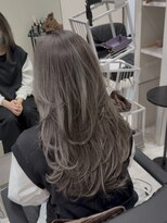 コスモス 町田(COSMOS)&nbsp;ミディアムレイヤーカットバタフライカットハッシュカット