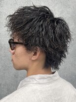 ノイセルヘアー(Noisyle Men's hair) リバースセンターパート/ニュアンスパーマ/ダウンバング/MEN'S