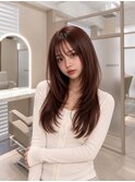 【韓国レイヤーカット】暗髪でも艶っぽく柔らかいロングヘア