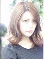 ルゼラ くびれ外ハネ【伸ばしかけミディアム】LuXera 仲井翼